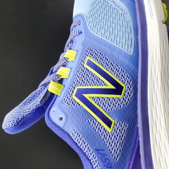 NEW BALANCE 1865 V1 WOMEN SHOES - Picture 8 of 9